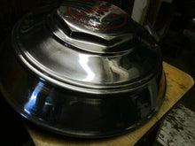 Charger l'image dans la galerie, PAIR Lincoln hubcap wheelcover 1946 1947 1948 46 47 48 SHIPPING INCLUDE
