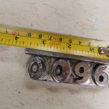 Charger l'image dans la galerie, CHEVROLET 9600 crest nameplate