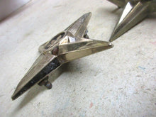 Charger l'image dans la galerie, Fomoco FORD Mercury MONARCH FRONTENAC  STAR CREST PAIR  50'S 60'S SHIPPING INCLUDE
