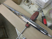 Charger l'image dans la galerie, NOS Fomoco METEOR 1953 NOT FORD hood ornament SHIPPING INCLUDE
