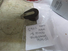 Load image into Gallery viewer, 5982 nos/nors distributor rotor 1929 1930 1931  Studebaker replace 813490 29 30 31  Shipping include
