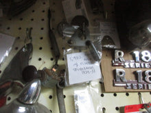 Load image into Gallery viewer, 5982 nos/nors distributor rotor 1929 1930 1931  Studebaker replace 813490 29 30 31  Shipping include
