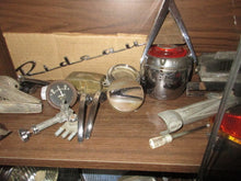 Charger l'image dans la galerie, 60's 70's 80's gas cap with  bird  crest  Mopar GM FOMOCO ?   Shipping include
