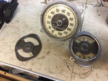 Charger l'image dans la galerie, 1936 Packard model 120 1935 Gauge- speedometer, ammeter + facing   SHIPPING INCLUDE

