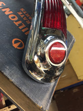 Charger l'image dans la galerie, 1949 GM NOS Oldsmobile tail lamp  48 50 SHIPPING INCLUDE
