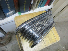 Charger l'image dans la galerie, Fomoco  METEOR 1957  NOT FORD  front fender moulding left side SHIPPING INCLUDE (Copie)
