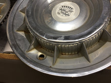 Charger l'image dans la galerie, 1959 GM Cadillac Eldorado Brougham 59 60 HUBCAP PAIR SHIPPING INCLUDE
