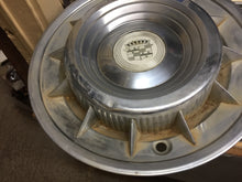 Charger l'image dans la galerie, 1959 GM Cadillac Eldorado Brougham 59 60 HUBCAP PAIR SHIPPING INCLUDE
