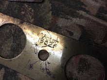 Load image into Gallery viewer, Packard 1937 6 cyl head + manifold gasket Shipping include
