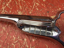 Charger l'image dans la galerie, Packard 1954 53 54 55 ornament rear lid trunk crest  oem# 444156  Shipping include
