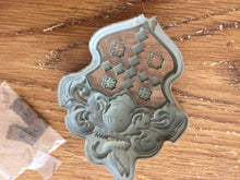 Charger l'image dans la galerie, Packard 1954 51 52 53 54 55 56  front crest emblem   Shipping include
