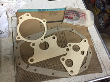 Charger l'image dans la galerie, NORS Chevrolet 37-62 timing &amp; water pump gasket set all eng 216, 235, 261 SHIPPING INCLUDE
