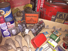 Charger l'image dans la galerie, GM Cadillac Buick Oldsmobile... 48 50 51 52 53 54 power windows main swicth Shipping include
