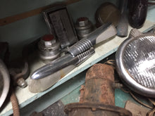 Charger l'image dans la galerie, OEM GM Pair Buick 1949 parking lens assembly vintage 49 50   Include shipping
