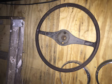 Charger l'image dans la galerie, GM Chevrolet  1941  1942 1946 1947 1948 steering wheel 41 42 46 7 48 SHIPPING INCLUDE
