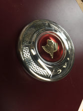 Load image into Gallery viewer, GM Pontiac 1953 1954 Horn crest steering wheel 53 54     120$us SHIPPING INCLUDE
