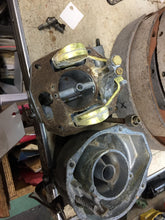 Charger l'image dans la galerie, Carburetor 1BBL Rochester 7007950 Pontiac Canadian 6 cyl 1955 1956 with STD transmission  55 56 Shipping include
