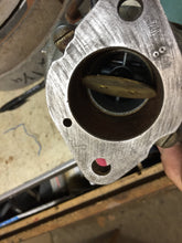 Charger l'image dans la galerie, Carburetor 1BBL Rochester 7007950 Pontiac Canadian 6 cyl 1955 1956 with STD transmission  55 56 Shipping include
