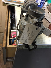 Charger l'image dans la galerie, Carburetor 1BBL Rochester 7007950 Pontiac Canadian 6 cyl 1955 1956 with STD transmission  55 56 Shipping include
