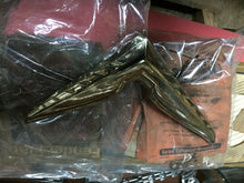 Charger l'image dans la galerie, NORS Mopar 1951 1952 1953 1954  CHRYSLER front V crest  ornament 51 52 53 54 SHIPPING INCLUDE
