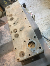 Charger l'image dans la galerie, 1937 Packard 6cylinder HEAD CYLINDER  #316787  37 38 39 40  YOU PAY SHIPPING COST DIRECTLY TO UPS

