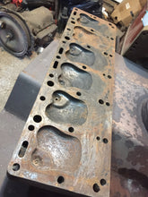Charger l'image dans la galerie, 1937 Packard 6cylinder HEAD CYLINDER  #316787  37 38 39 40  YOU PAY SHIPPING COST DIRECTLY TO UPS
