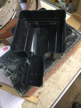 Charger l'image dans la galerie, DR-65 nors distributor cap cover Replace 1875960 American Motors  Buick Cadillac Checker Chevrolet Oldsmobile Pontiac Jeep 74 75 76 77 78 79 80  48$ SHIPPING INCLUDE
