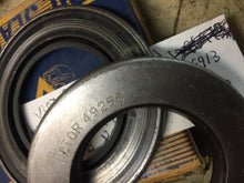 Charger l'image dans la galerie, RARE rear wheel inner seal REPLACE 1296913  Victor 49258 BUICK 1937 38 39 41 41 42   SERIE 80 &amp; 90 ONLY  Shipping include
