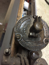 Charger l'image dans la galerie, 10's 20's  Rayfield model L2  carburetor brass    Shipping include
