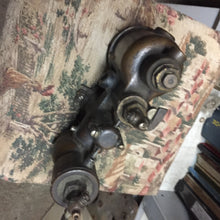 Charger l'image dans la galerie, 10's 20's  Rayfield model L2  carburetor brass    Shipping include
