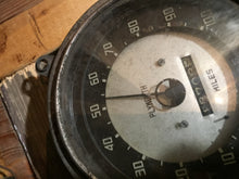 Charger l'image dans la galerie, Mopar Plymouth 1937 Spedometer  and cluster gauges 37  Shipping include
