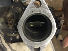 Charger l'image dans la galerie, original good  used Carter WA-1 carburetor 1 bbl  #717S  1949 - 1952 Pontiac 6 cyl.    49 50 51 52    Shipping include
