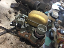 Charger l'image dans la galerie, original good  used Carter WA-1 carburetor 1 bbl  #717S  1949 - 1952 Pontiac 6 cyl.    49 50 51 52    Shipping include
