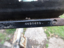 Charger l'image dans la galerie, GM # 4596421  Chevrolet 1953 1954    door glass &amp; rail         53 54  SHIPPING INCLUDE
