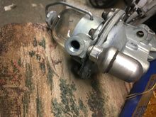 Load image into Gallery viewer, 9651 nos AC fuel pump 5592167   Chrysler V8 1951 52 53 54 / Desoto V8 1952 53 54 55   Shipping include
