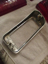 Charger l'image dans la galerie, NOS Mopar 1946 1947 1948 DESOTO Tail Lamp BEZEL CB13756 46 47 48 Mopar Shipping include
