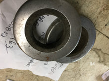 Charger l'image dans la galerie, nors Pair Victor 46040 oil seal  Auburn Chrysler Dodge 1929 30 31 32 33 34 35 Rear wheel inner     50$ Shipping include
