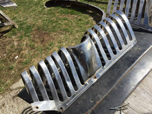Charger l'image dans la galerie, Mercury 1951 front grill Left and Right side   55$ SHIPPING INCLUDE
