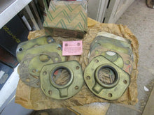 Charger l'image dans la galerie, nors Pair Victor 49802 oil seal  replace 47565/29685A  NASH &amp; Lafayette 1935 1936 rear  wheel OUTER Shipping include
