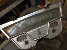Charger l'image dans la galerie, Mopar Plymouth 1959 speedometer cluster gauges  250$ shipping include
