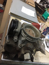 Charger l'image dans la galerie, Carter 2 bbl core carburetor # 595S  Cadillac 46 47 48     145$ SHIPPING INCLUDE
