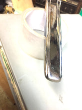 Charger l'image dans la galerie, GM  nos/nors Oldsmobile 1941 42 46 47 48  trunk hinge deck lid Right hand  only     80$ Include shipping
