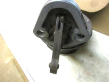 Charger l'image dans la galerie, NOS AC 4701 Fuel pump single 283 v8 eng. Checker Cab, Chevrolet Pontiac Chev, truck 1959 - 69  Shipping include
