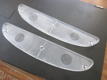 Charger l'image dans la galerie, NOS Fomoco Parking lens set MPT-57a  Mercury 1957 Turnpike Montclair.  Shipping include
