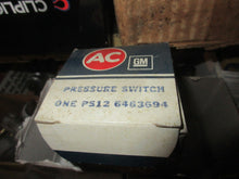 Charger l'image dans la galerie, AC GM Parts- Pressure Switch Replacement 1 PS12 6463694  NOS    Shipping Include

