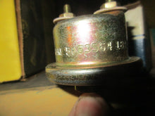 Charger l'image dans la galerie, AC GM Parts- Pressure Switch Replacement 1 PS12 6463694  NOS    Shipping Include
