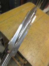 Charger l'image dans la galerie, GM 1939 1940 LaSalle Cadillac hood ornament  latch 39 40 SHIPPING INCLUDE
