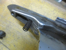 Charger l'image dans la galerie, GM 1939 1940 LaSalle Cadillac hood ornament  latch 39 40 SHIPPING INCLUDE
