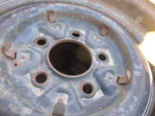 Load image into Gallery viewer, GM  Cadillac 1952 HEARSE set of 5 rim/wheels  50 51 52 53 serie 75, 86     You pay shipping cost directly to UPS
