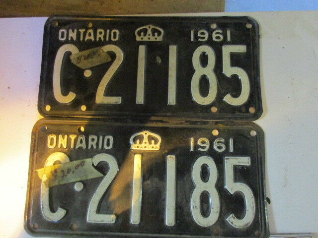 1961 Canada vintage collectible Ontario license plate 61 Pair